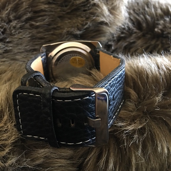 Vintage Montres de Fleur wide black leather watch - Picture 3 of 8